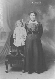 [Photo of Mary Ann Hunter and daughter Winnie]
