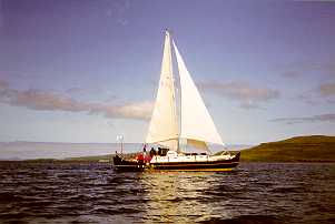 [Pahi 42 Toroa (8kb)]